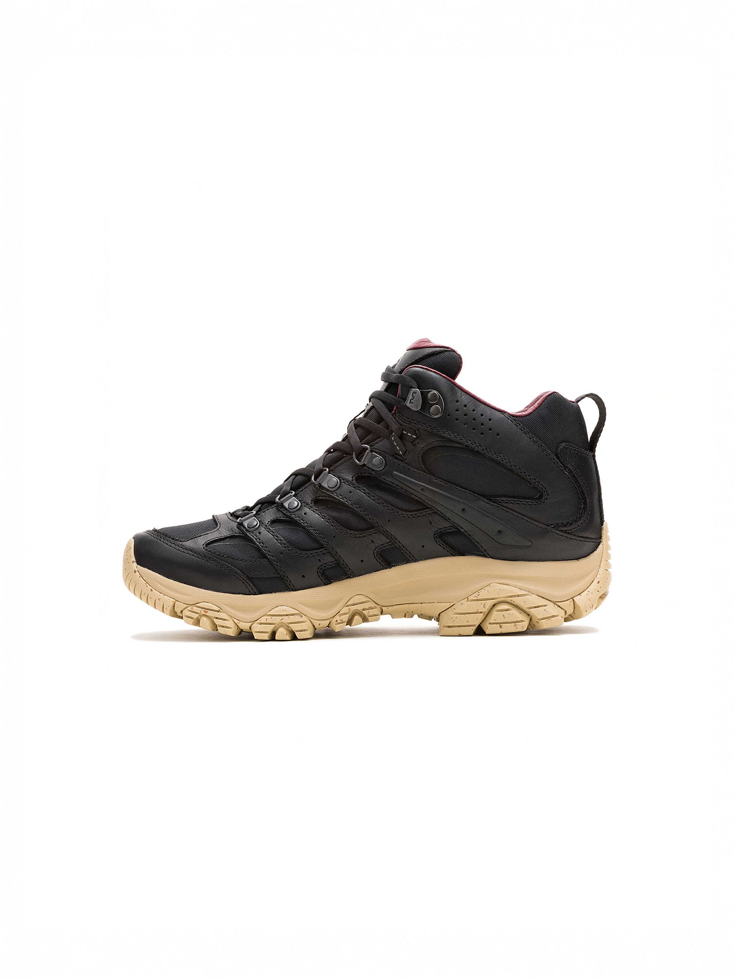 color:black / tan