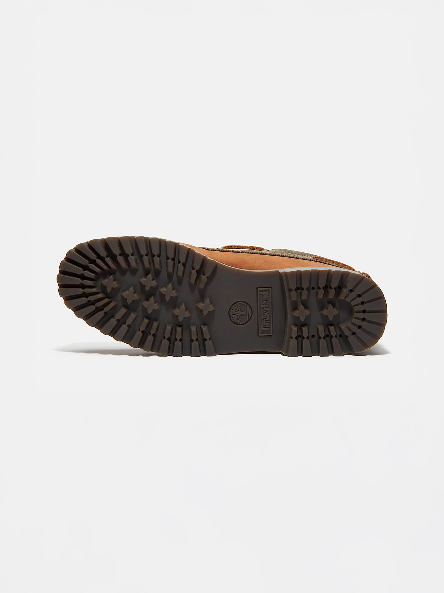 color:medium brown nubuck