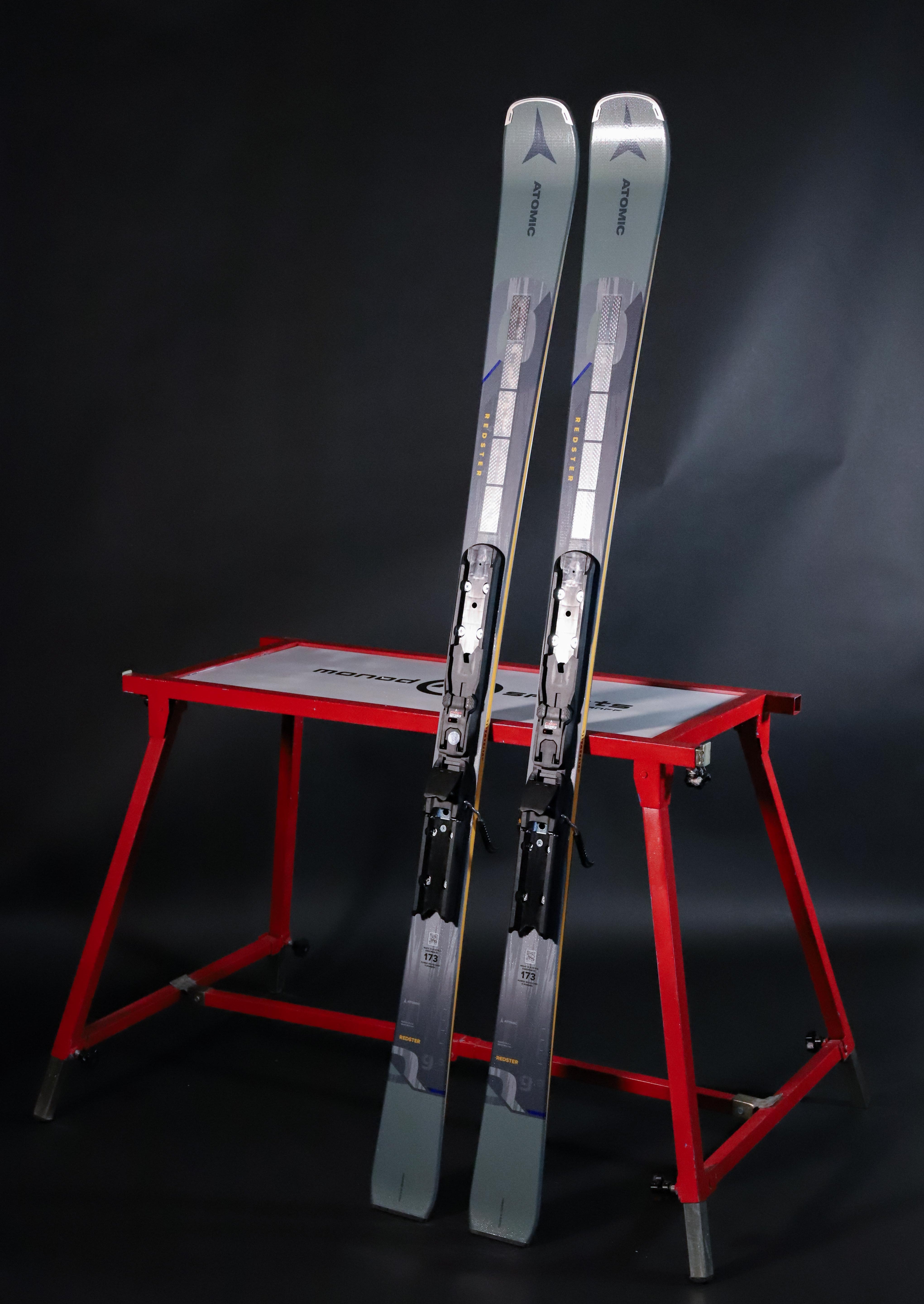 Atomic Redster Q9.8 RVSK S Skis + X 12 GW Bindings 2024