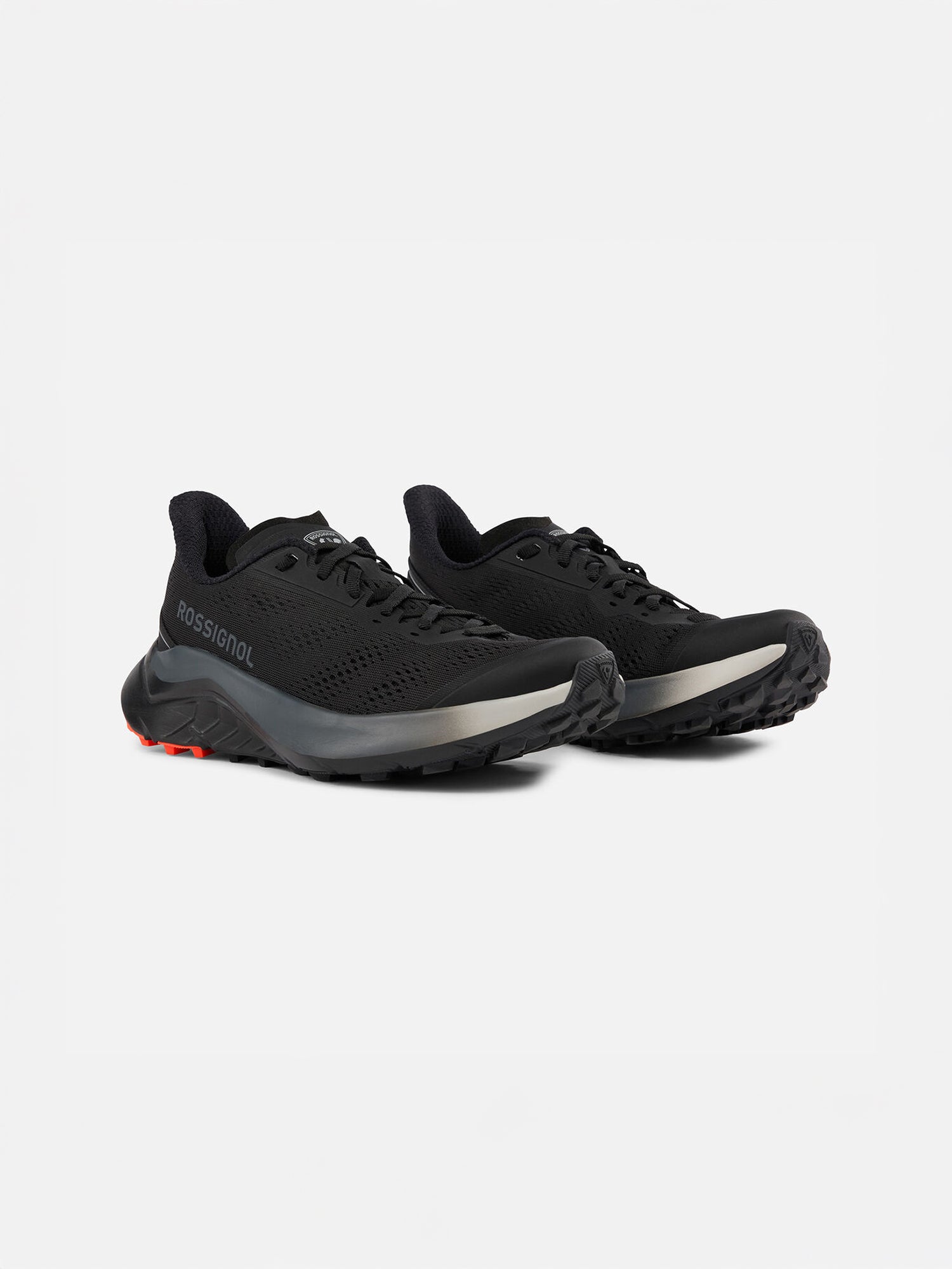 color:black
