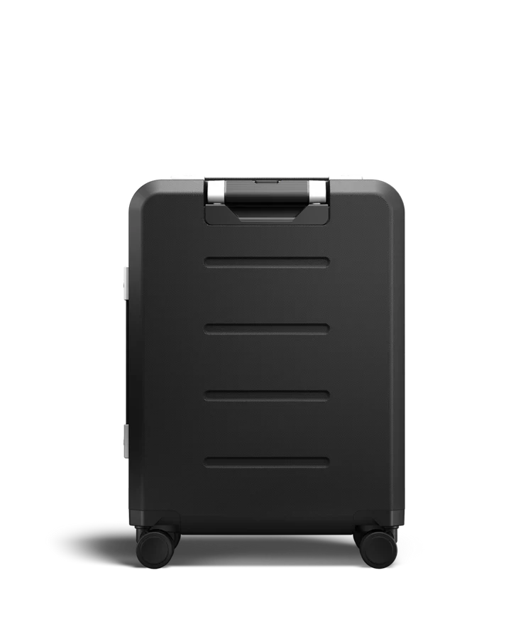 Ramverk Pro Front-access Carry-on