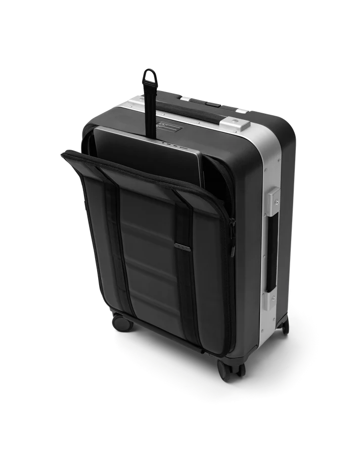 Ramverk Pro Front-access Carry-on