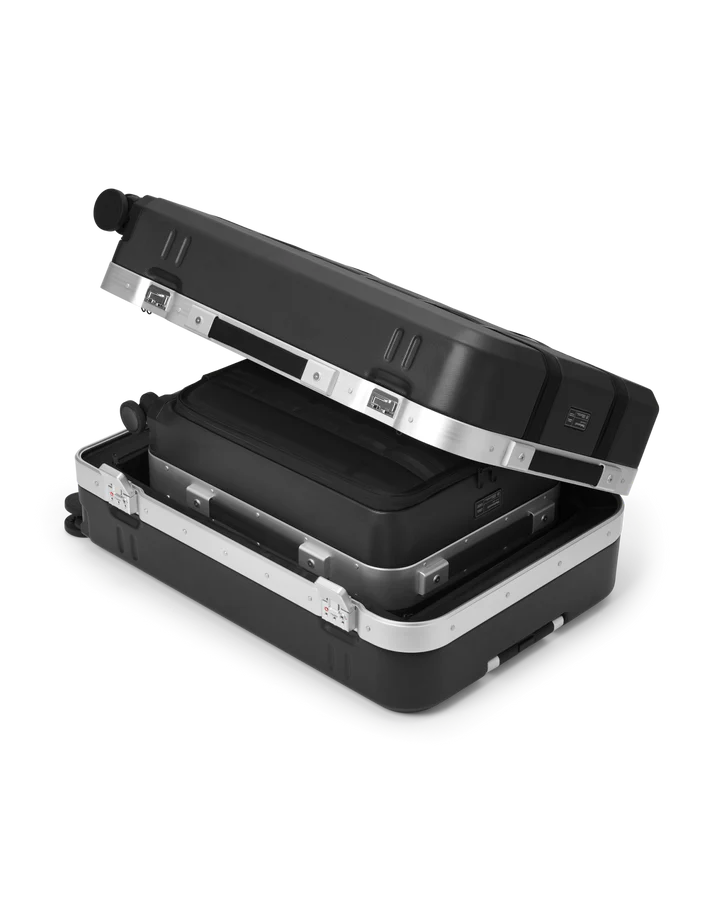 Ramverk Pro Front-access Carry-on