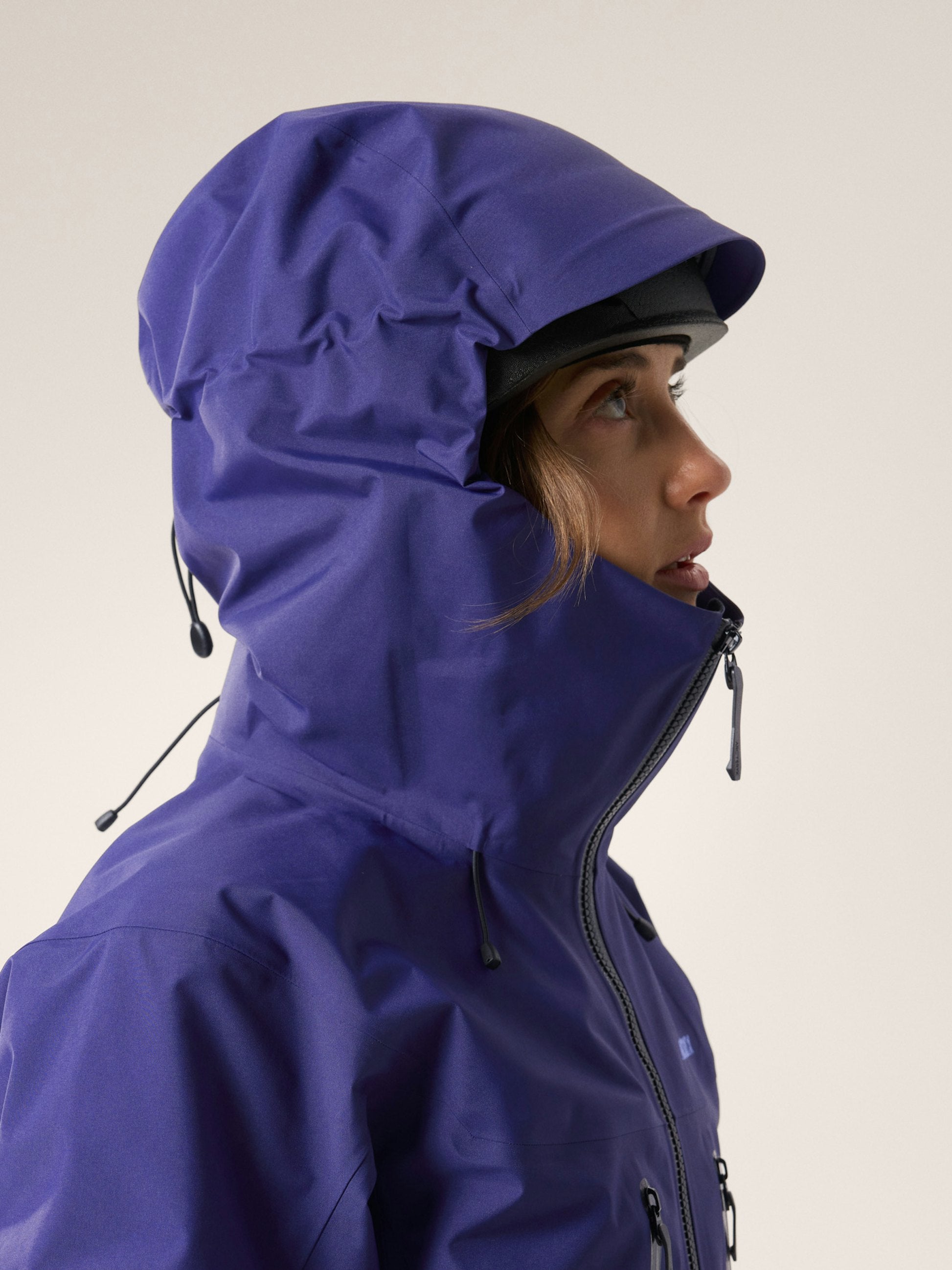 Women's Alpha SV Jacket (Past Season)