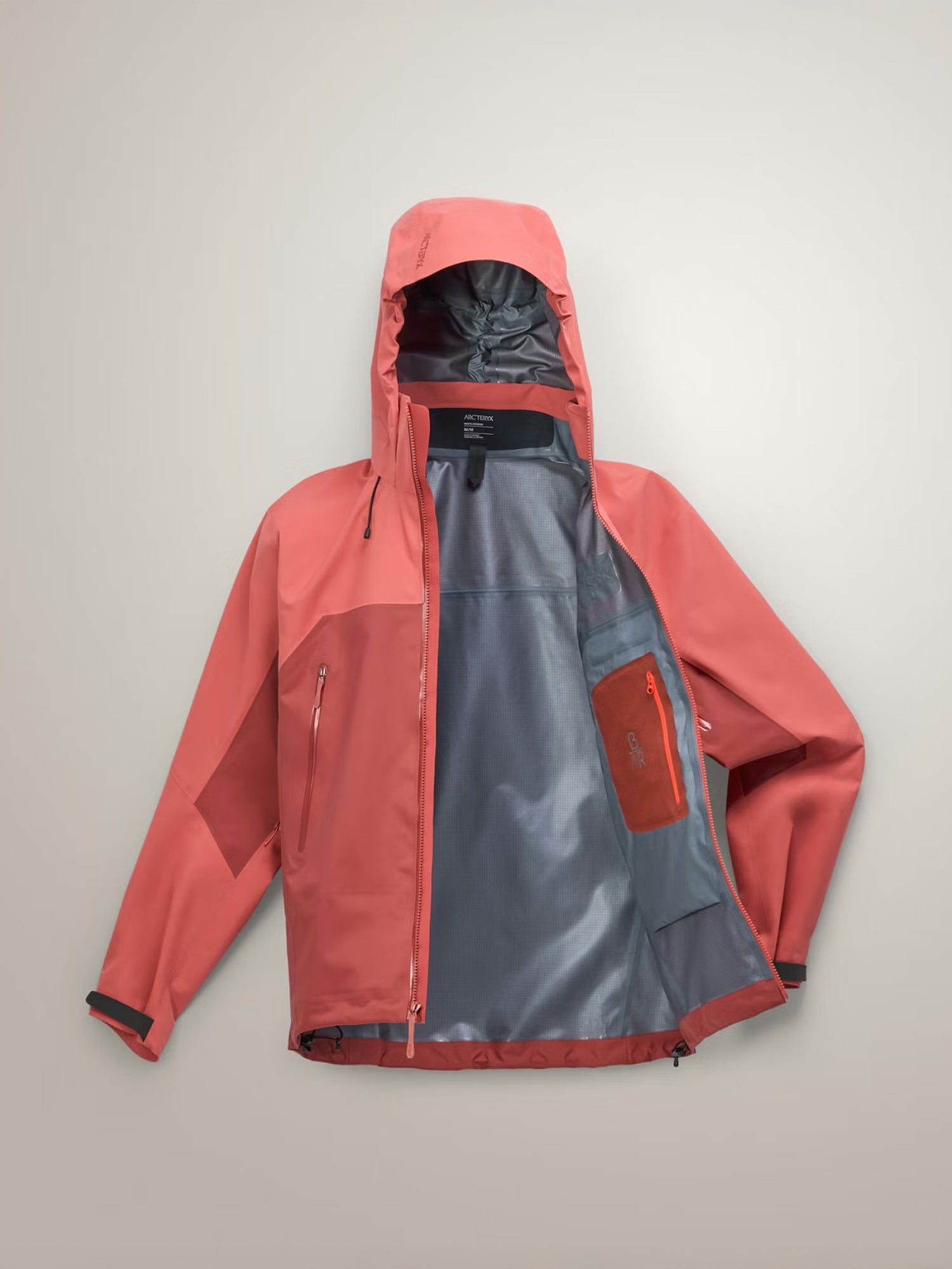 color:stone red / dk stone