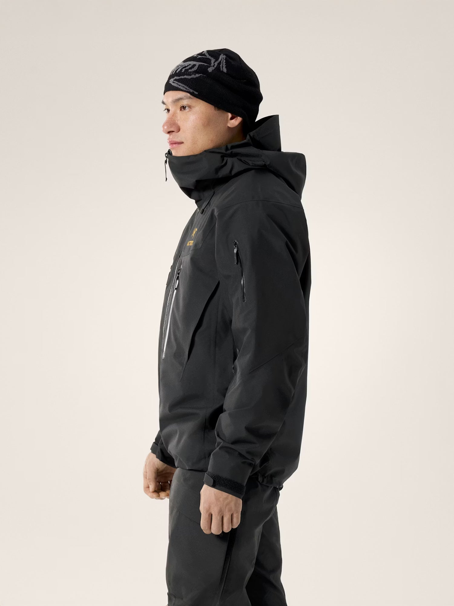 color:24k black