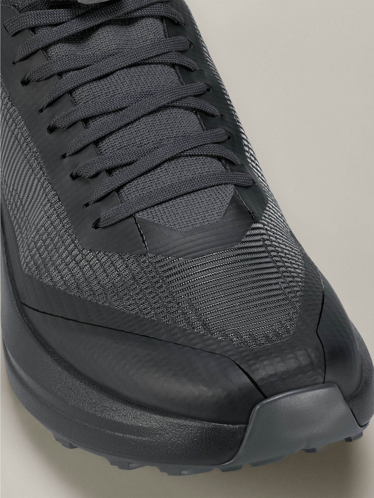 color:black / black