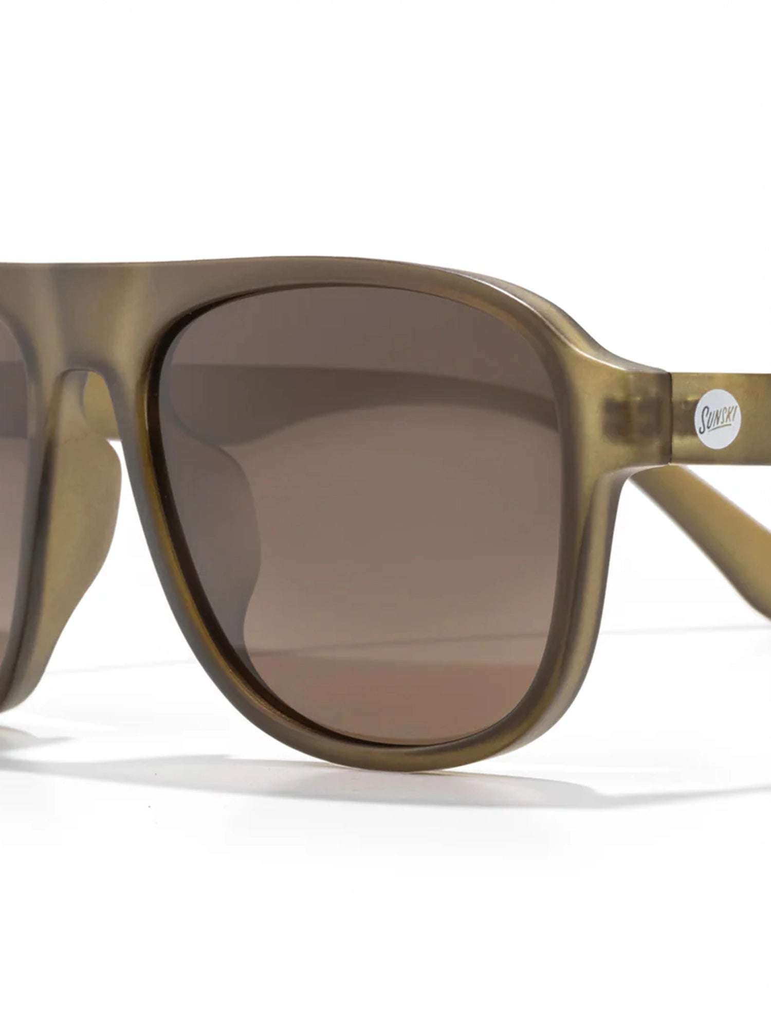 color:olive amber