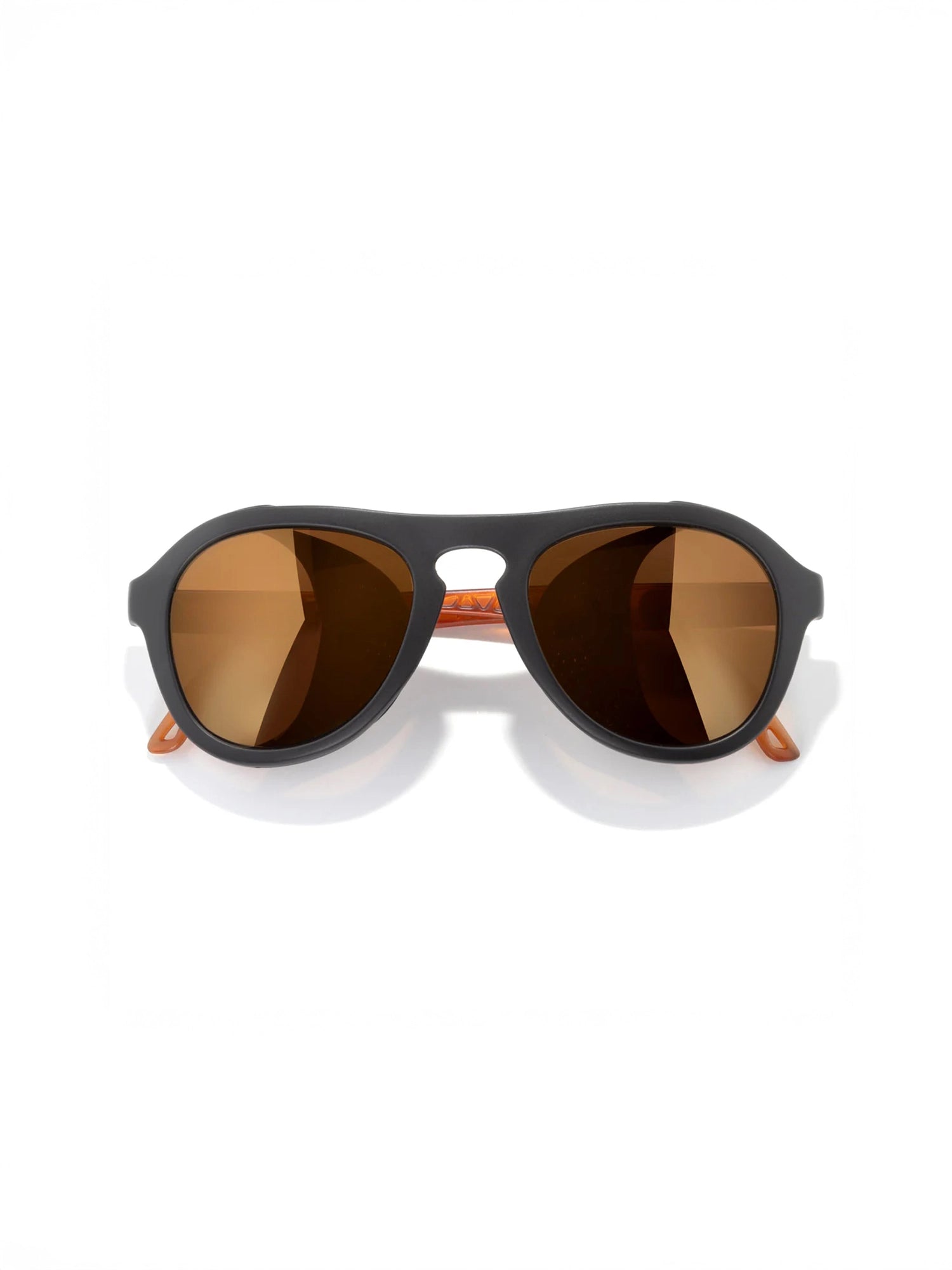 color:black bronze cat 4