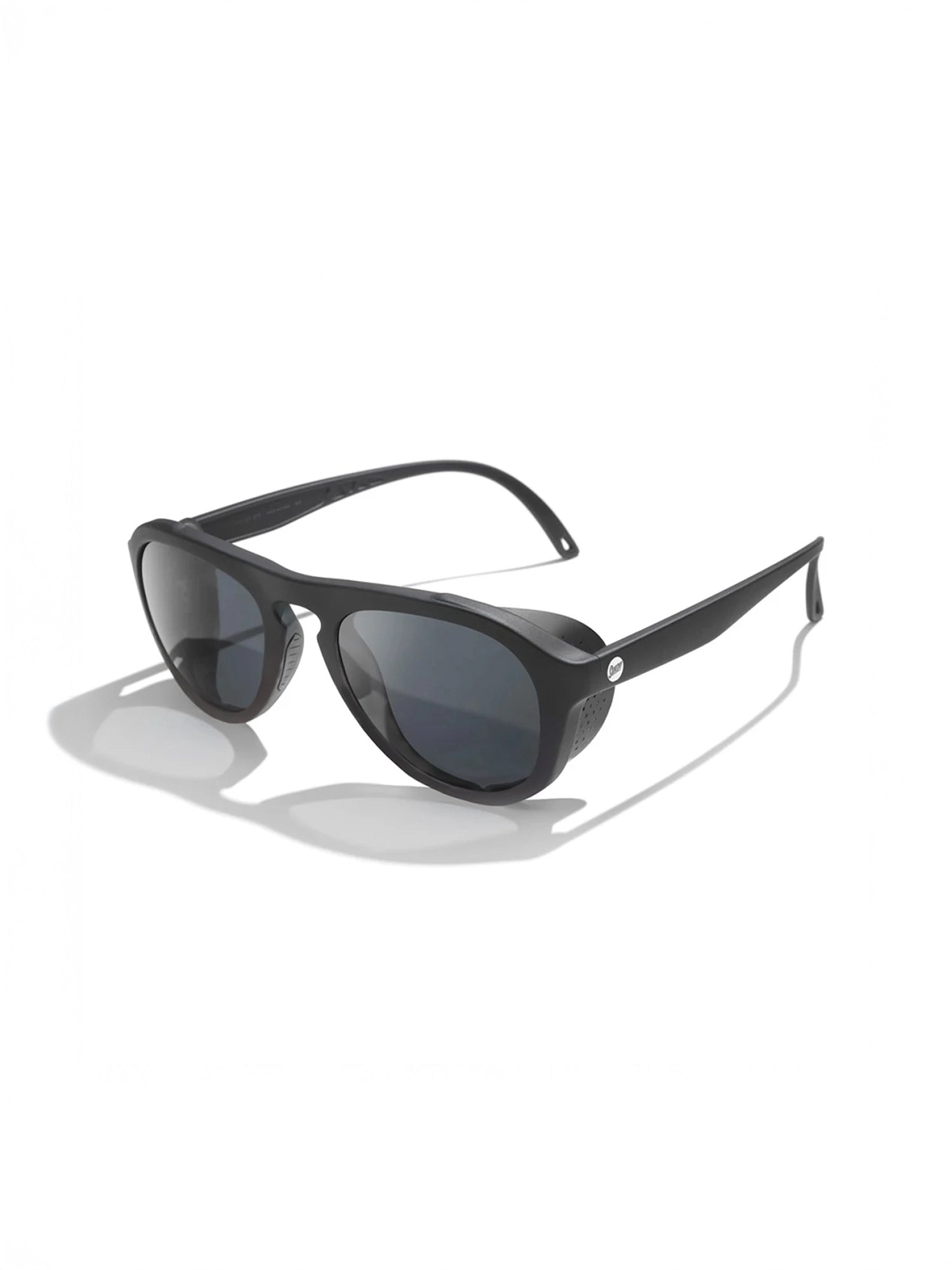 color:black slate