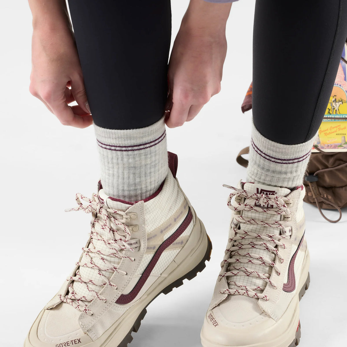 Women's Hike Crew Socks Light Cushion