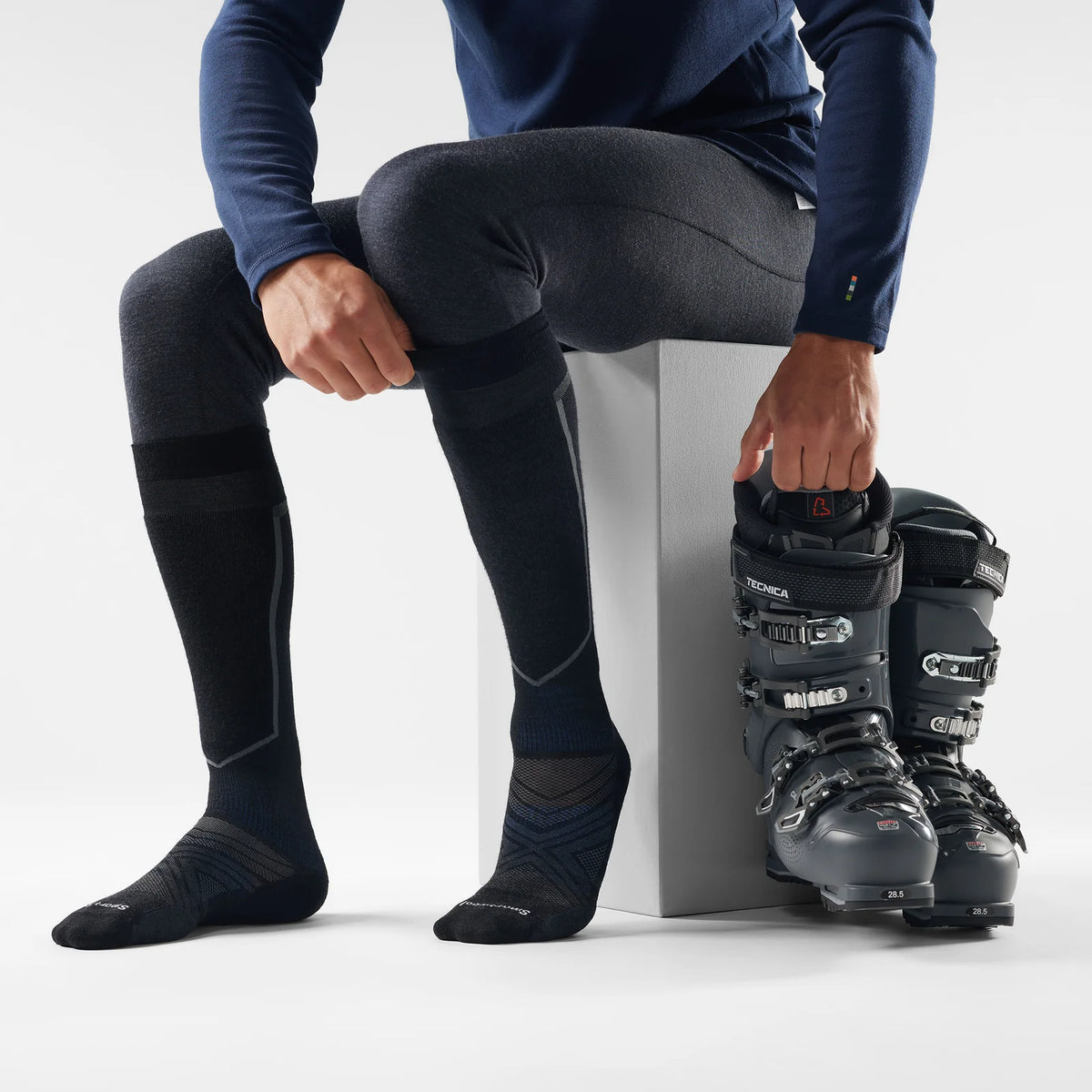 Ski Over The Calf Socks Targeted Cushion product image