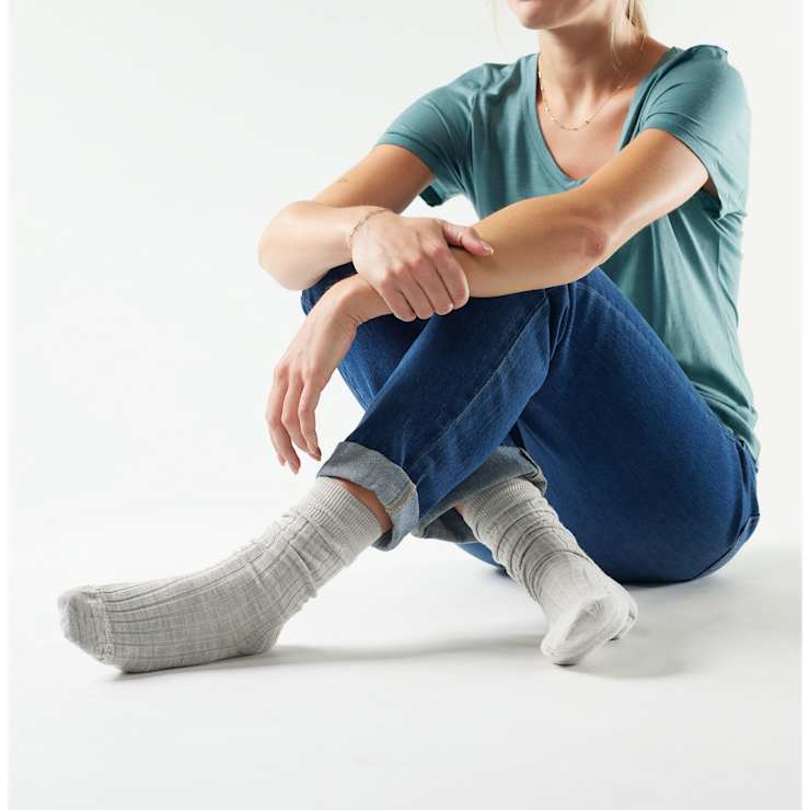 Women's Everyday Slouchy Rib Tall Crew Socks Zero Cushion