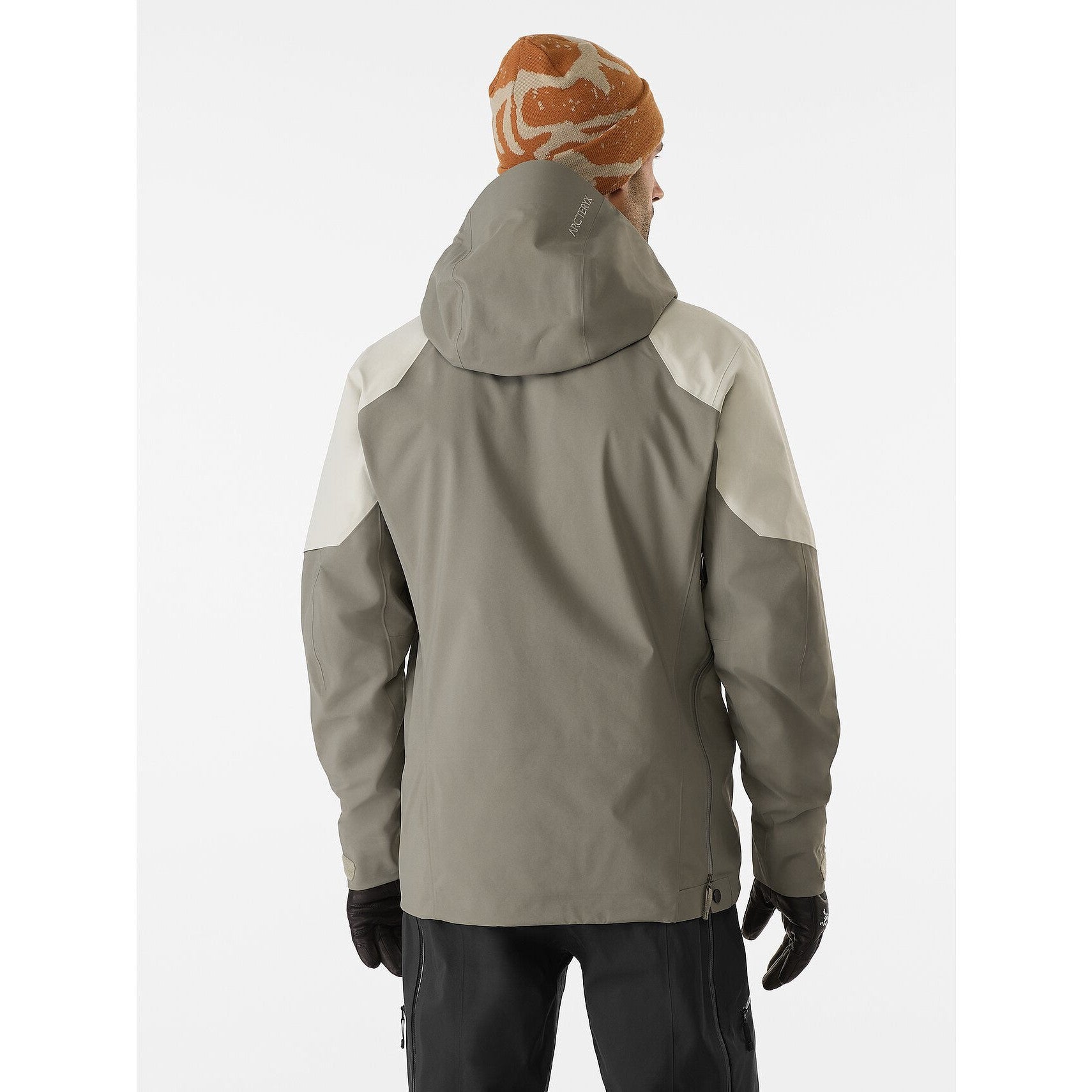 Arc'teryx Sabre Relaxed Anorak M
