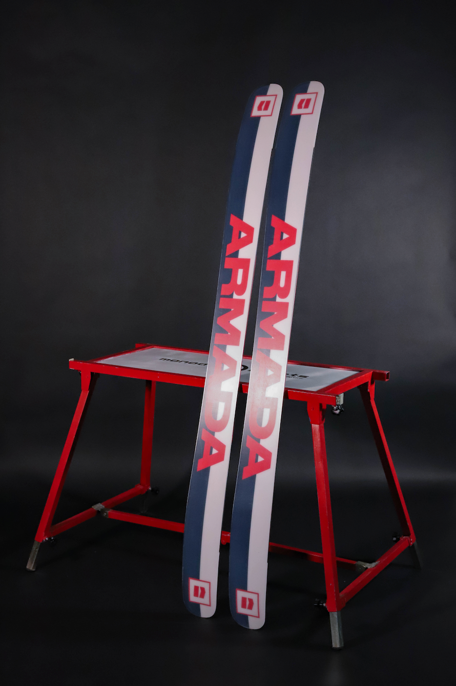 Armada Magic J (2014) | SKI