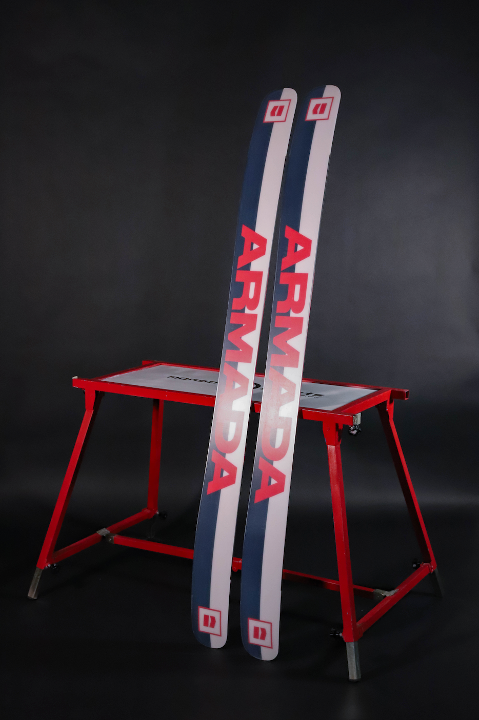 Armada Magic J UL Skis 2024