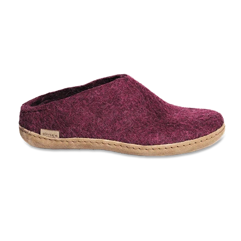 Slip_on_cranberry_Profile_large_18e8a3bb-3879-412a-b267-f290881f8b3a.webp