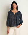 Women’s Manzana Peasant LS Shirt product image