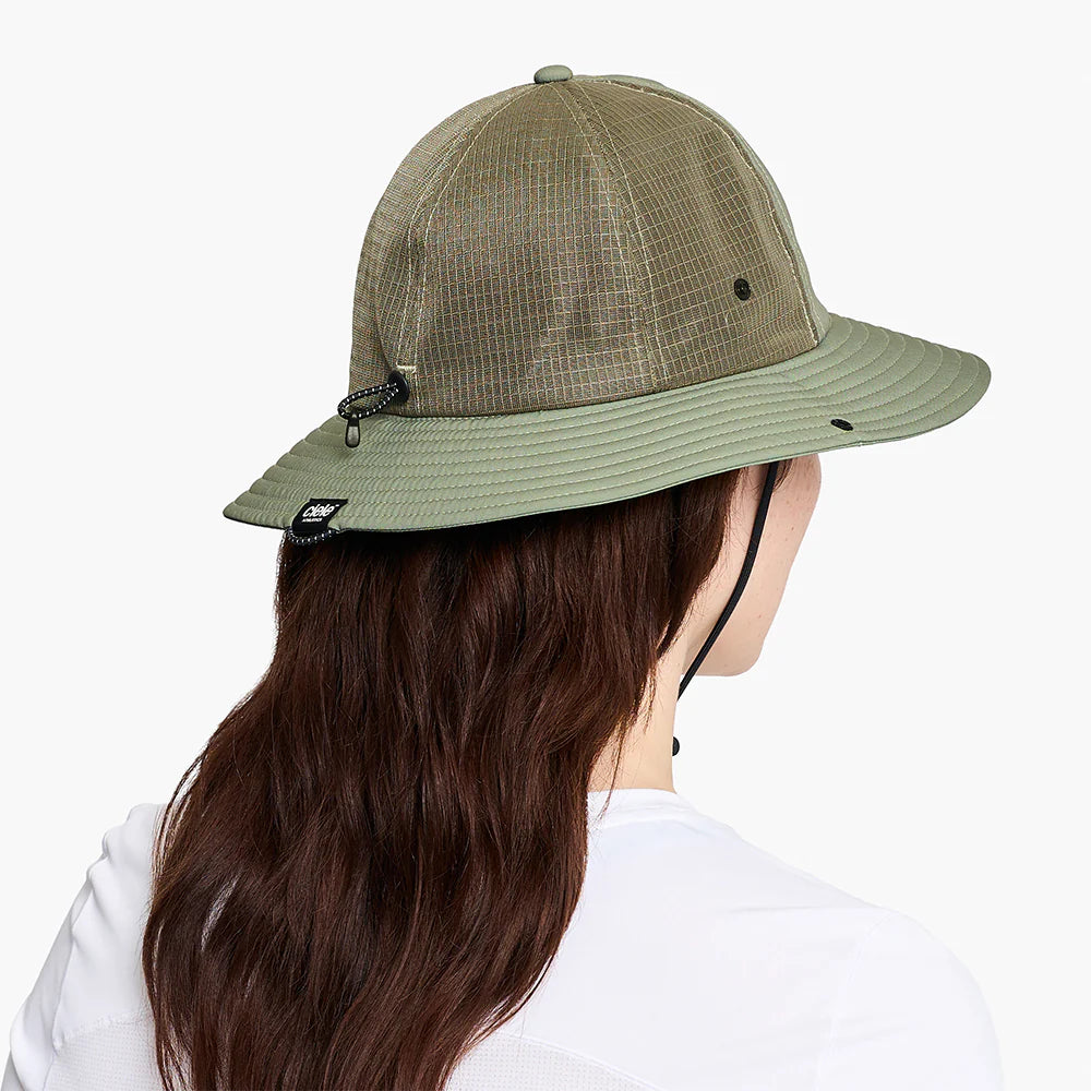 TRLBucket Comp CircleC Hat