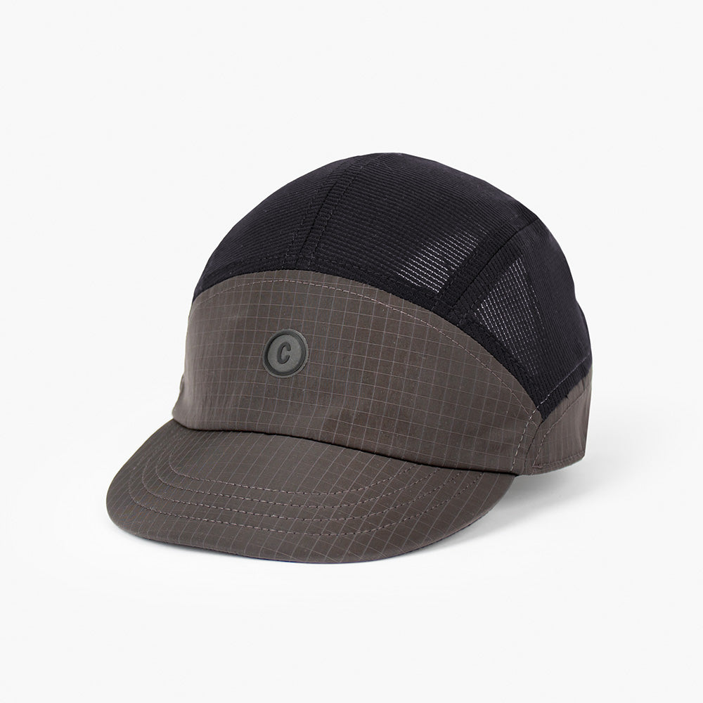 U-2-CA-0085-BK002_FSTCap-ShortBrim-Icon-CircleC-Shadowcast_D1_2025_FRNTL.jpg
