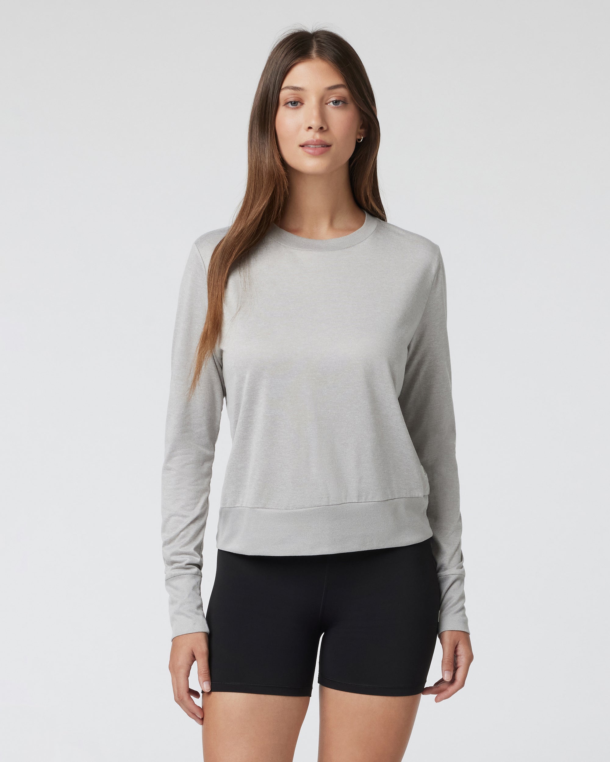 VW133LHG_FA24_W_ECOMM_TOPS_FRONT_2.jpg