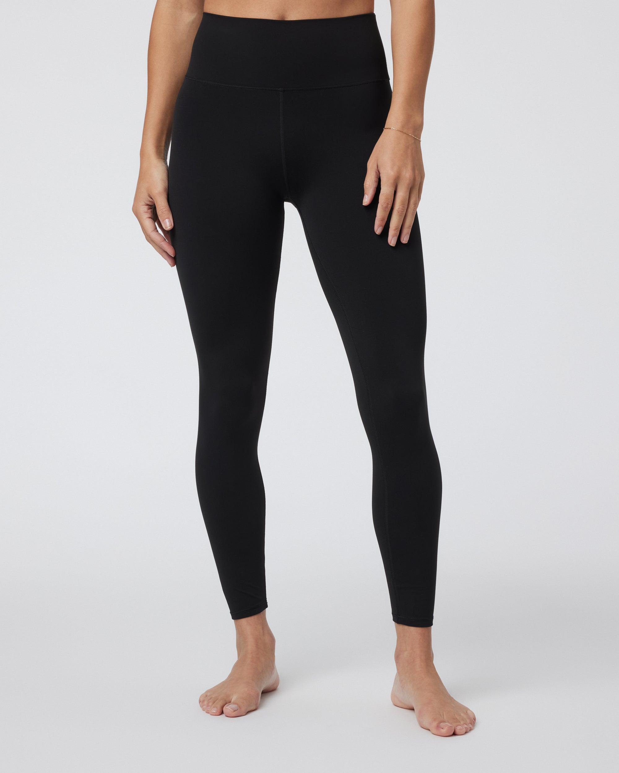 VW4018BLK_FA24_W_ECOMM_PANTS_FRONT_BOTTOMS_10.jpg