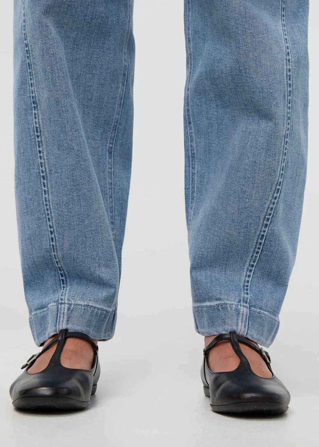 Women’s Performance Denim+ High Rise Barrel Pant