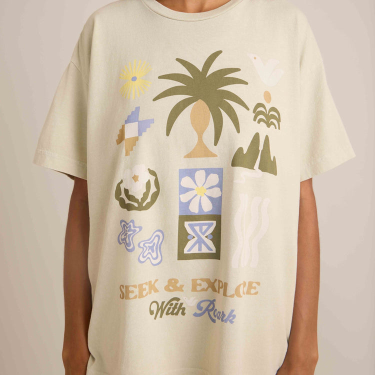 Women's Seeker Oversized Premium Tee