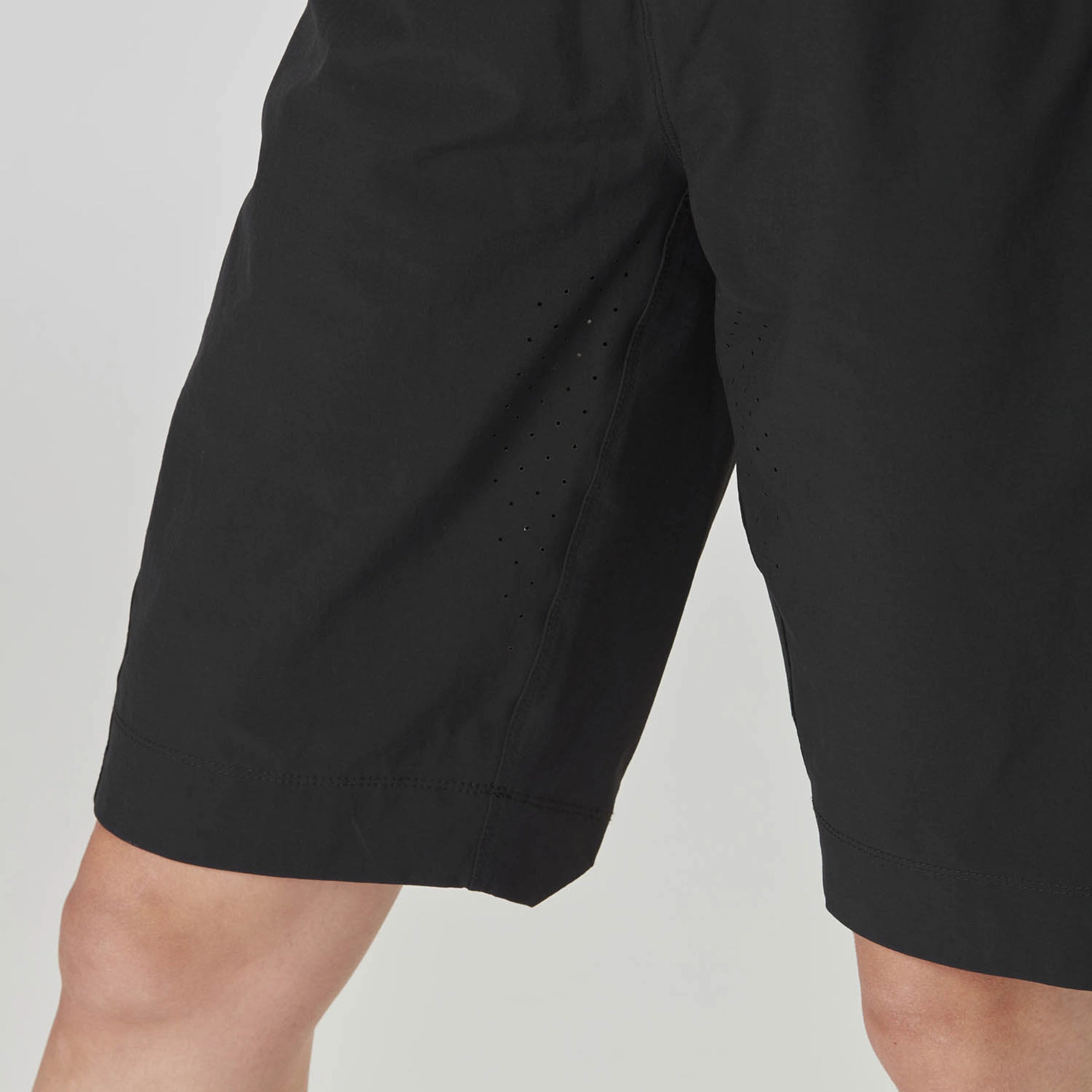 Women's Vellir Stretch Shorts (Past Season)