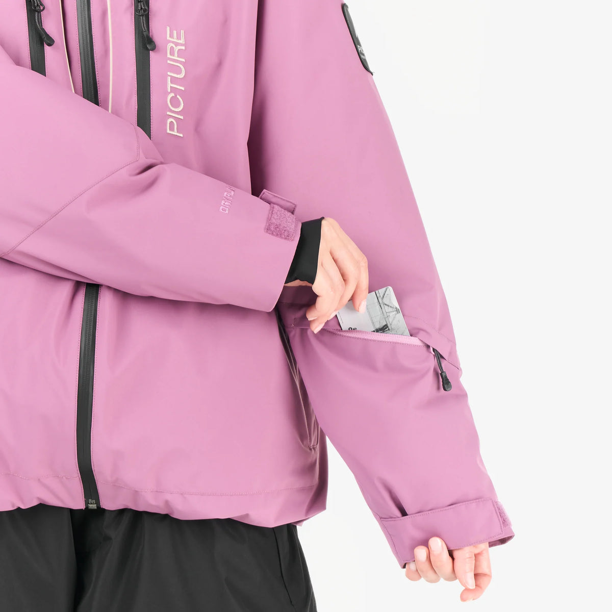 Women’s Luma Jacket product image