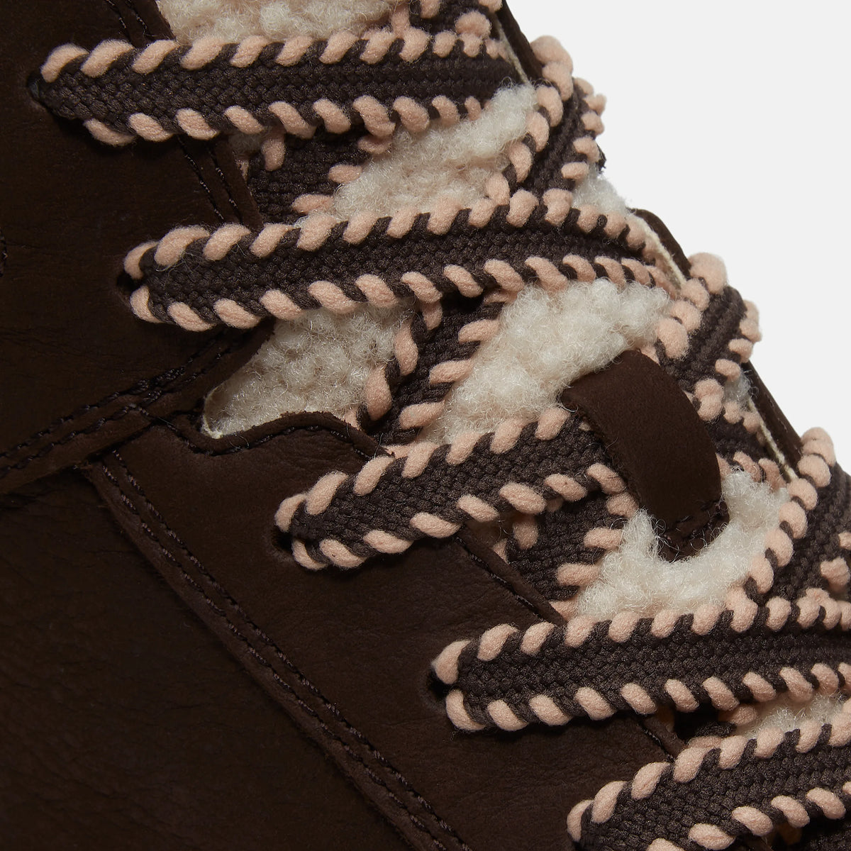 Women's Rowan Way Chukka Boots product image