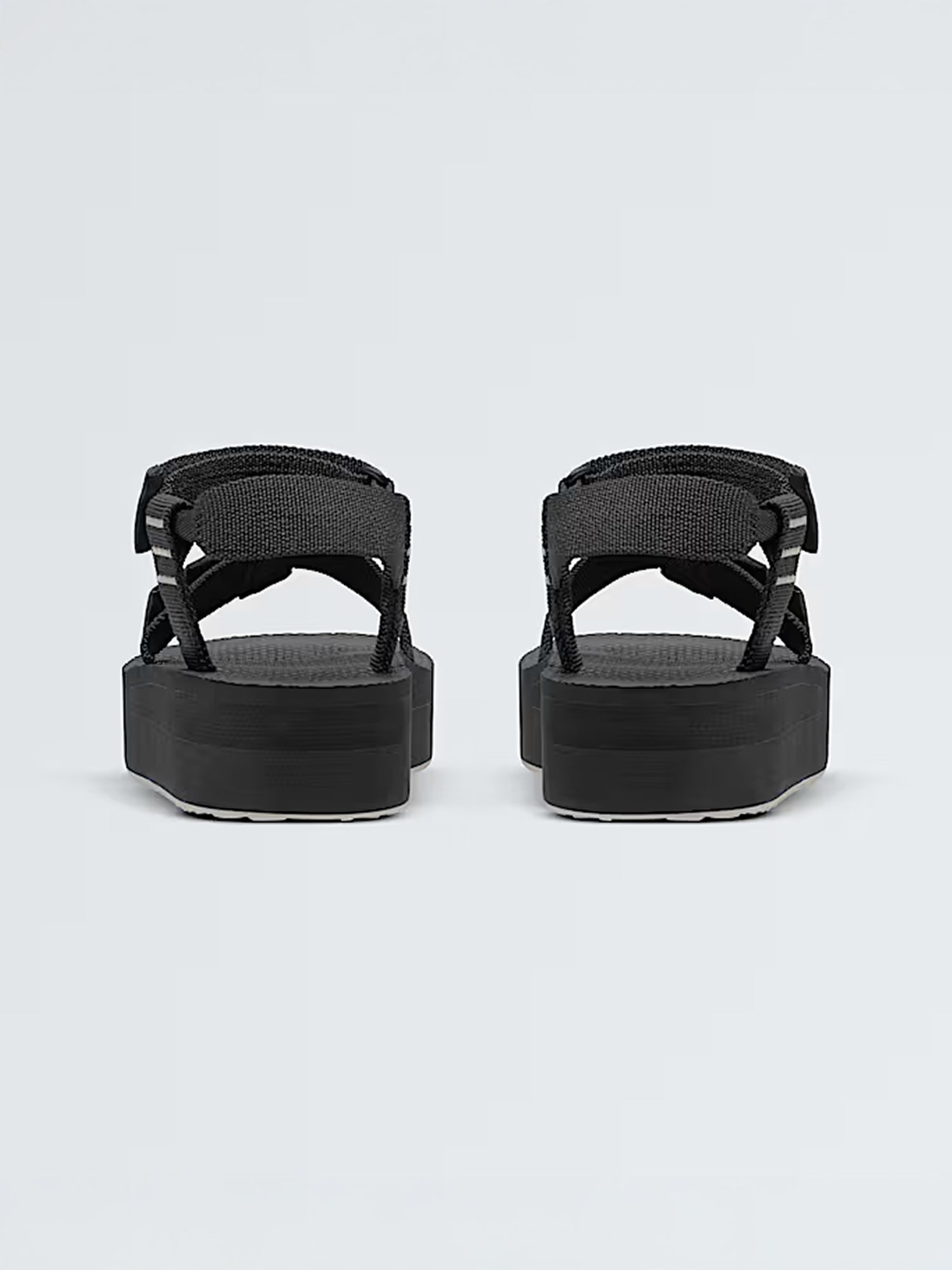 color:tnf black / white dune