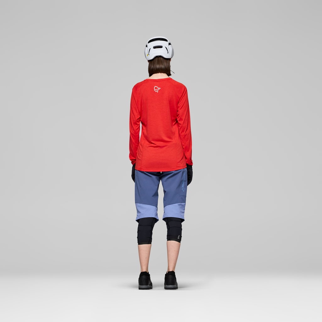 Women's Fjora Equaliser Light Long Sleeve