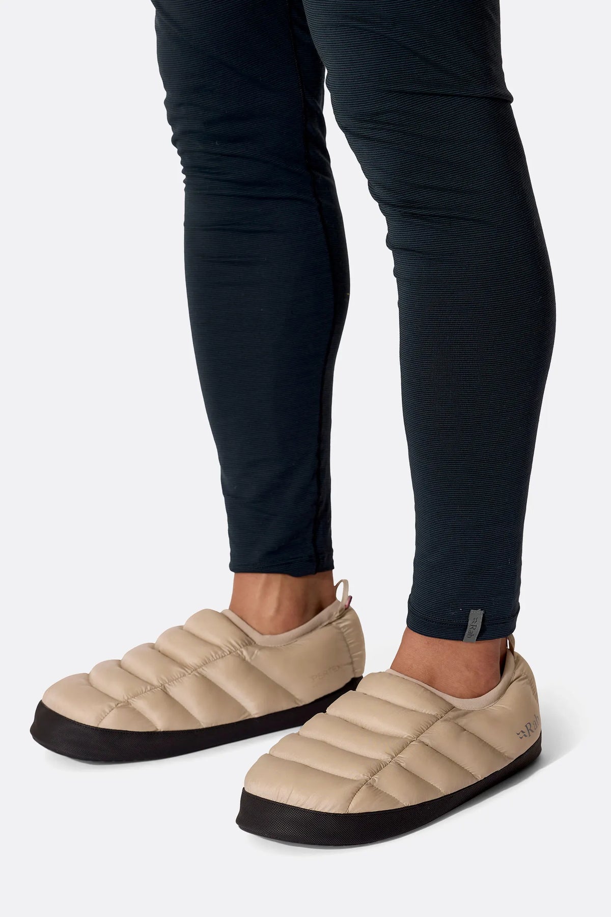 Cirrus Hut Slippers product image