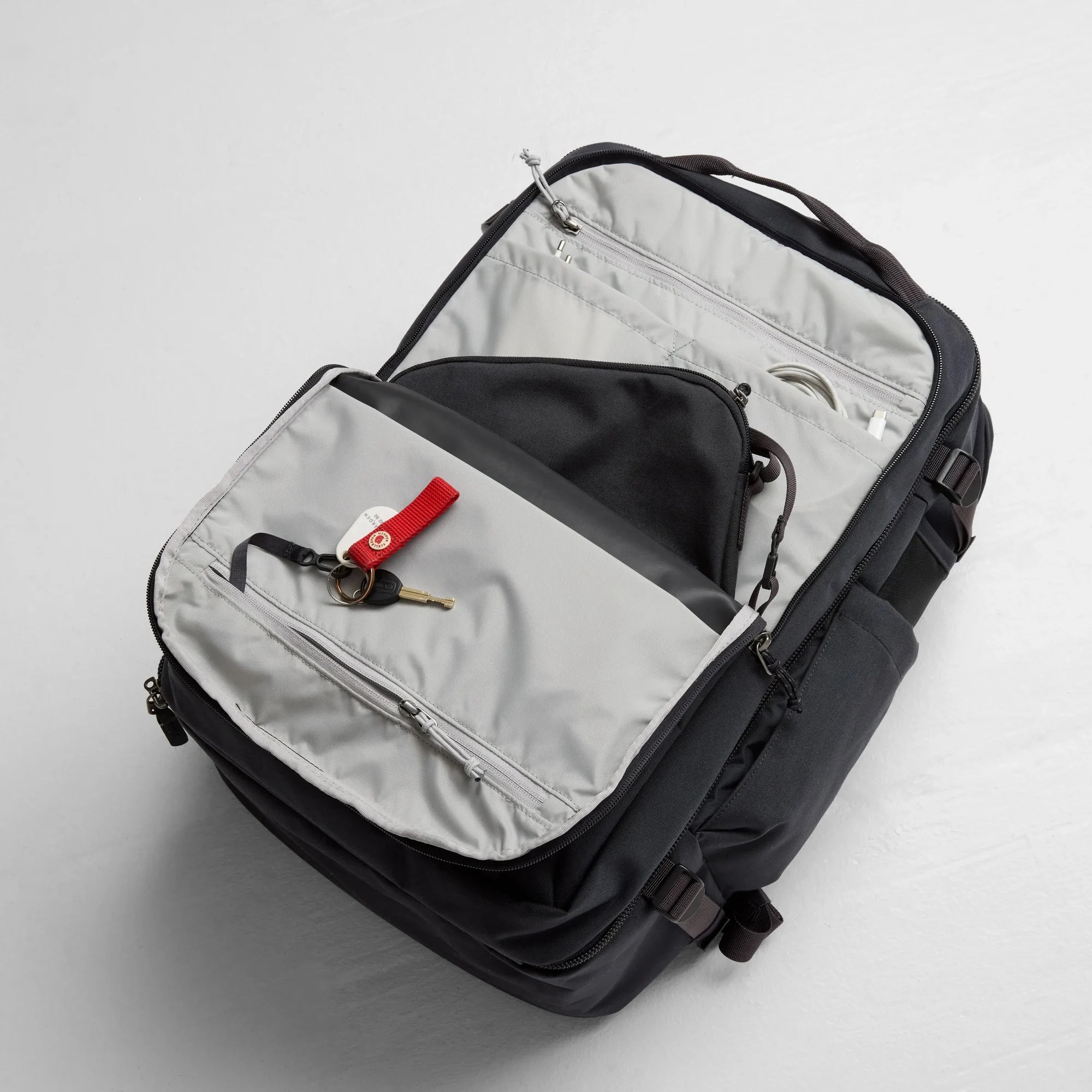 Färden Carry-On Pack