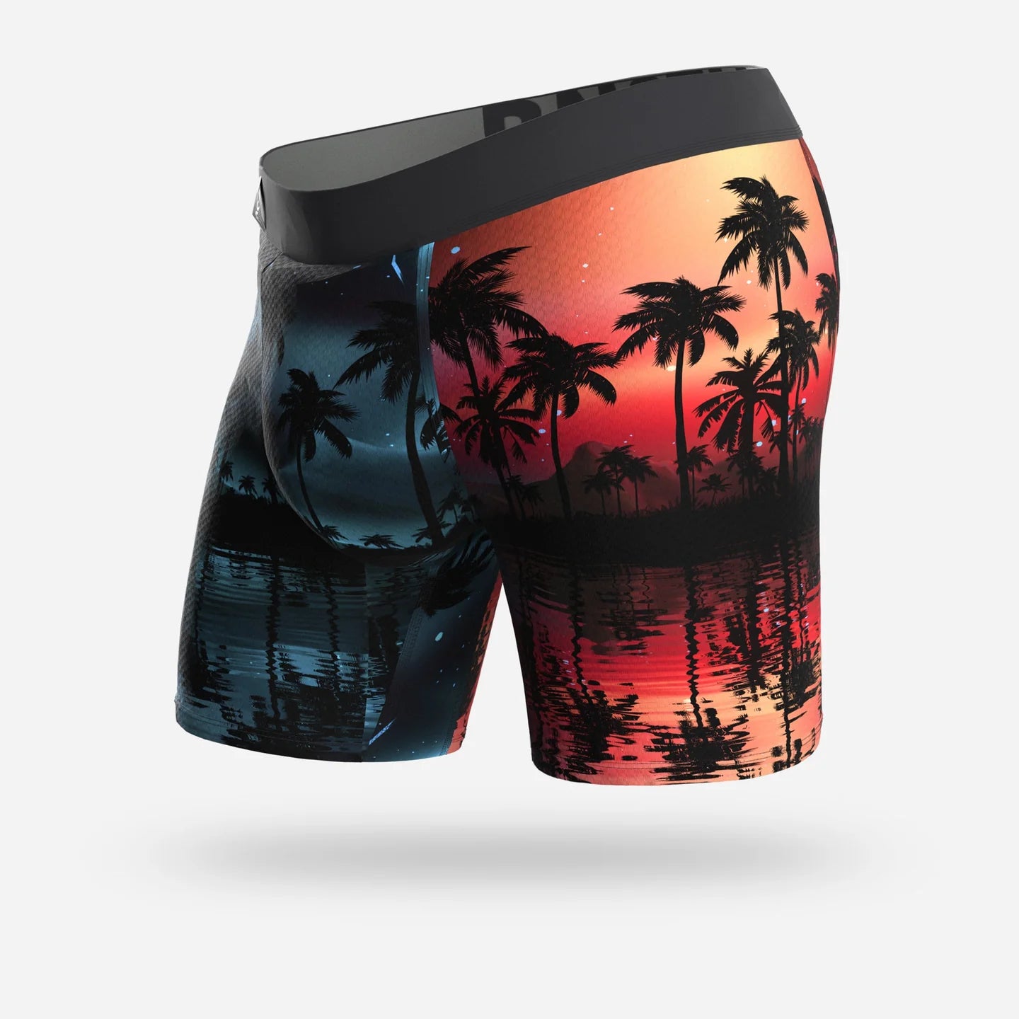 fw22-entourage-boxer-brief-reflection-M121034-A115-front_1440x1440_866211d2-b899-419f-a59d-a921368ff896.webp