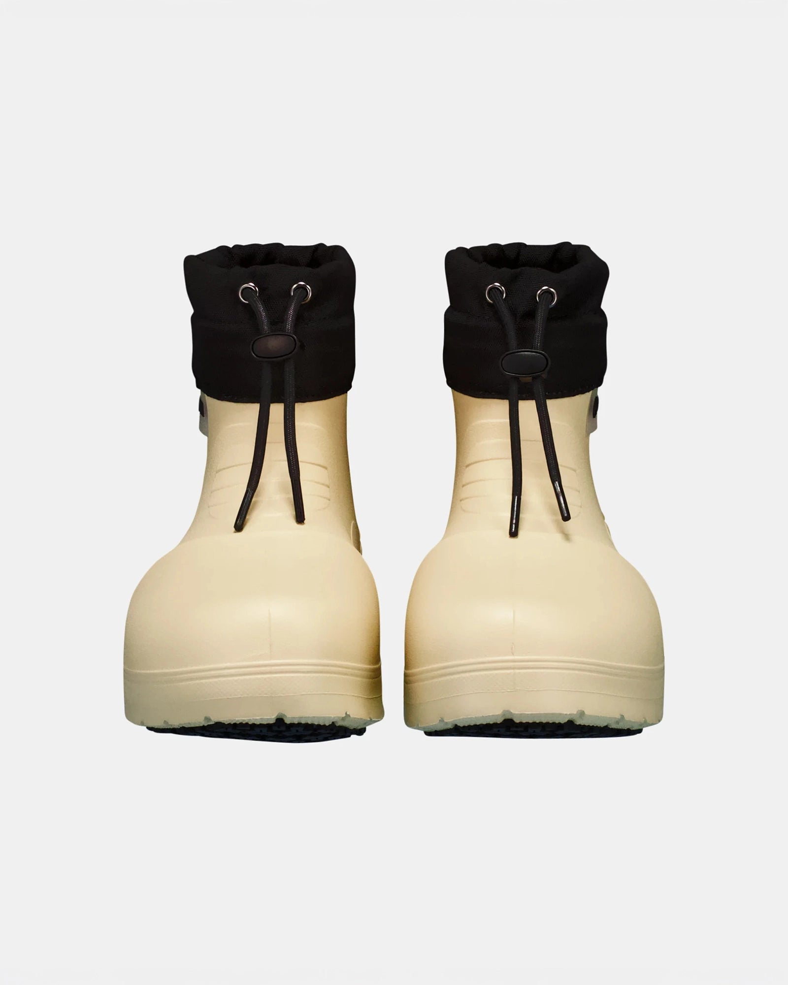 color:olive