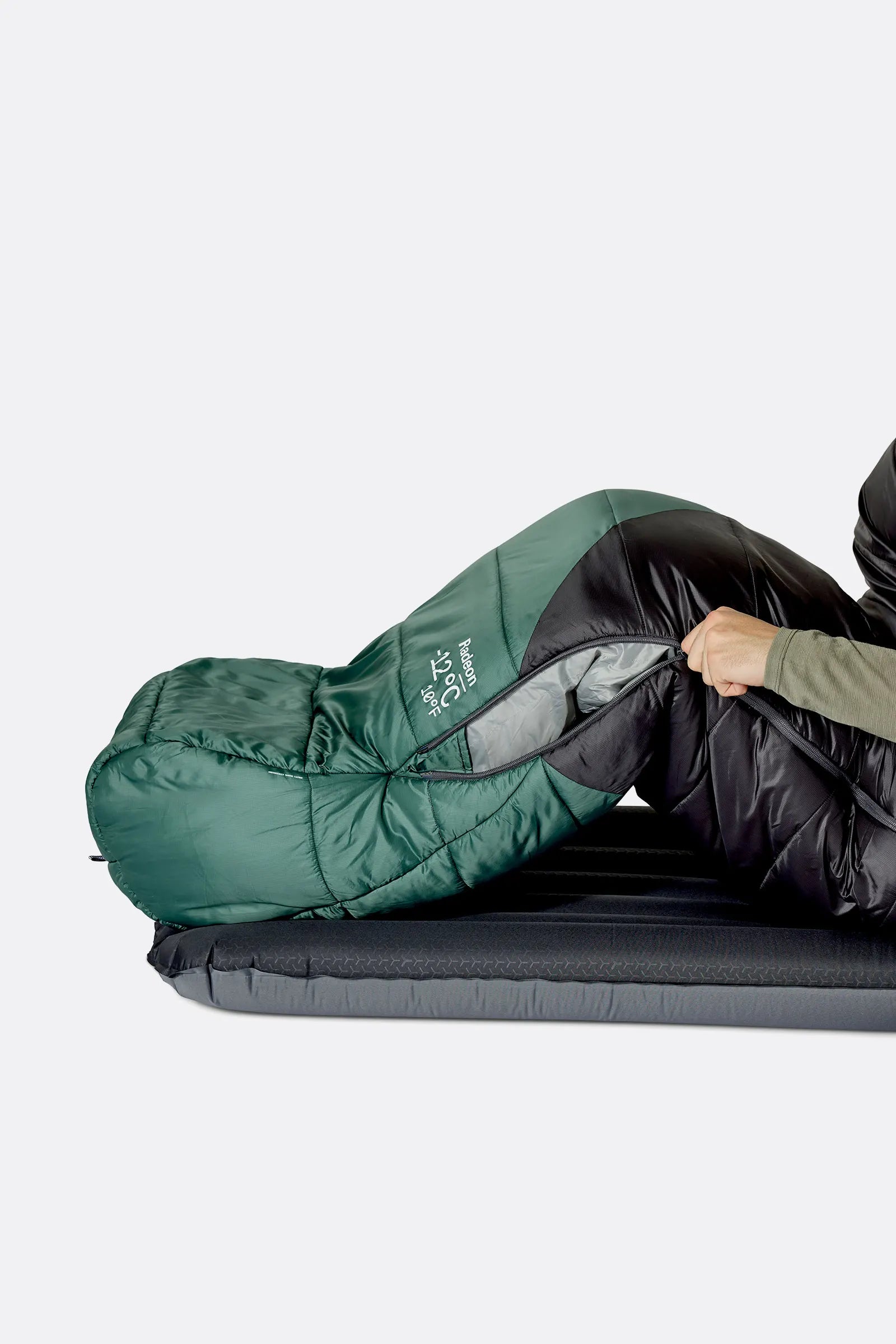 Radeon Synthetic Sleeping Bag (-6°C)