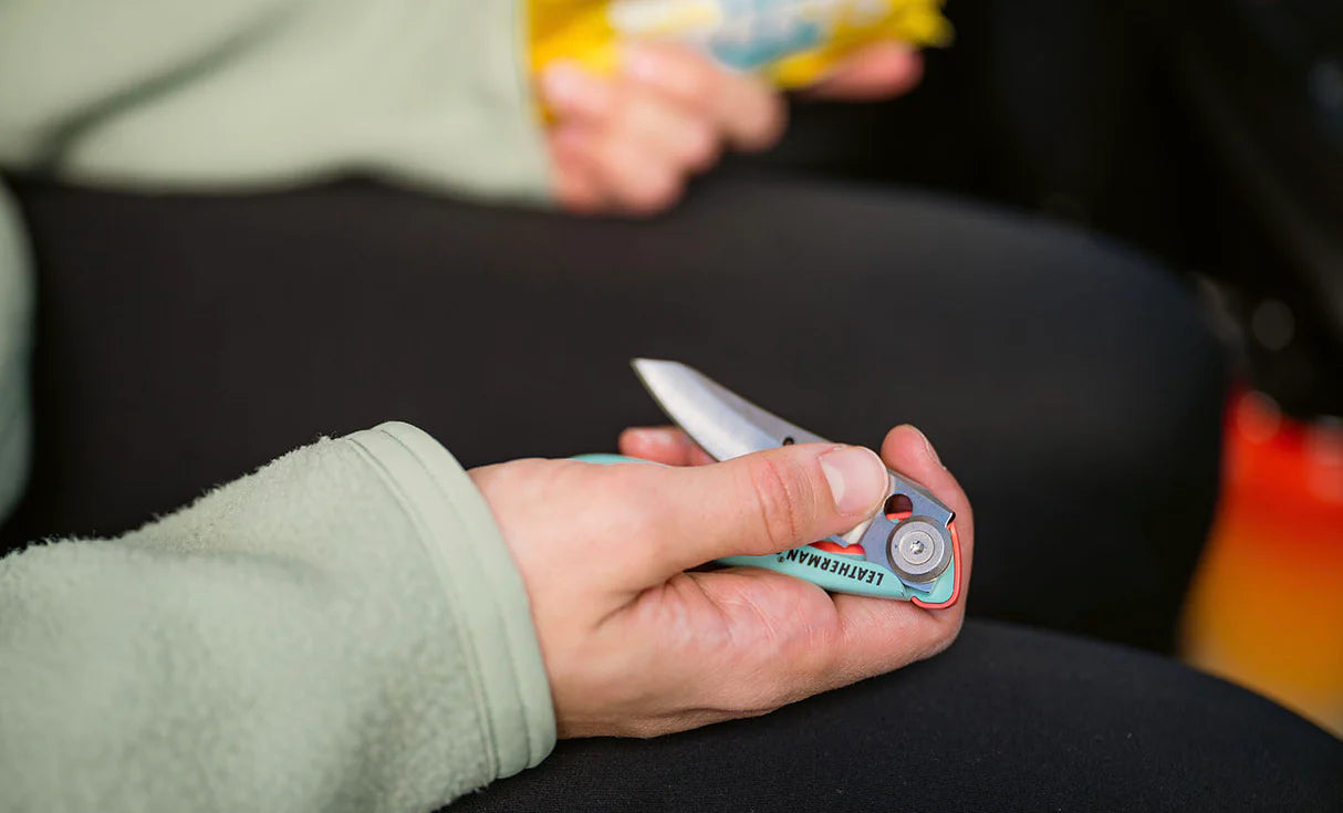 Skeletool KB Knife