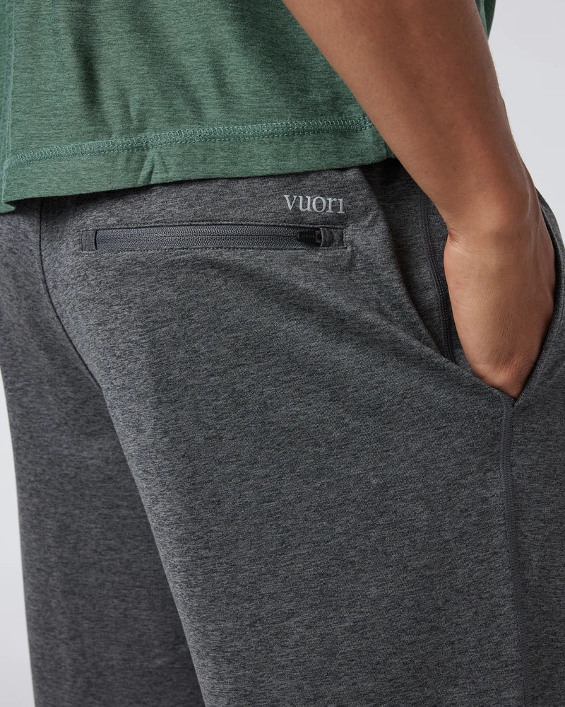 Vuori Men's Sunday Performance 8.5" Shorts