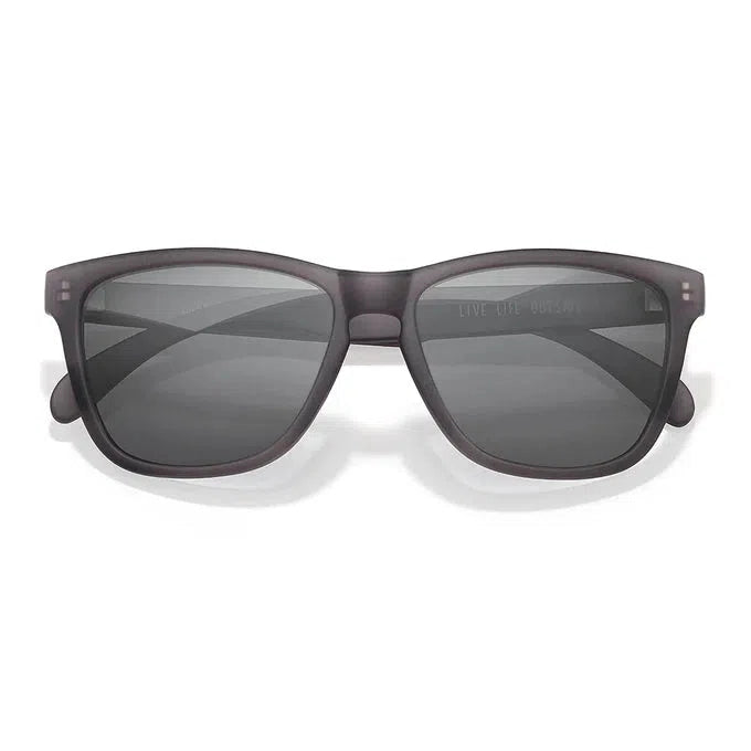 sunski_polarized_sunglasses_headland_grey_black_1_680x_f3c066c0-f7ac-4ee6-88bf-7336614ce1ae.webp