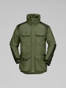 color:green