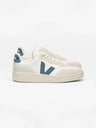 color:white / california