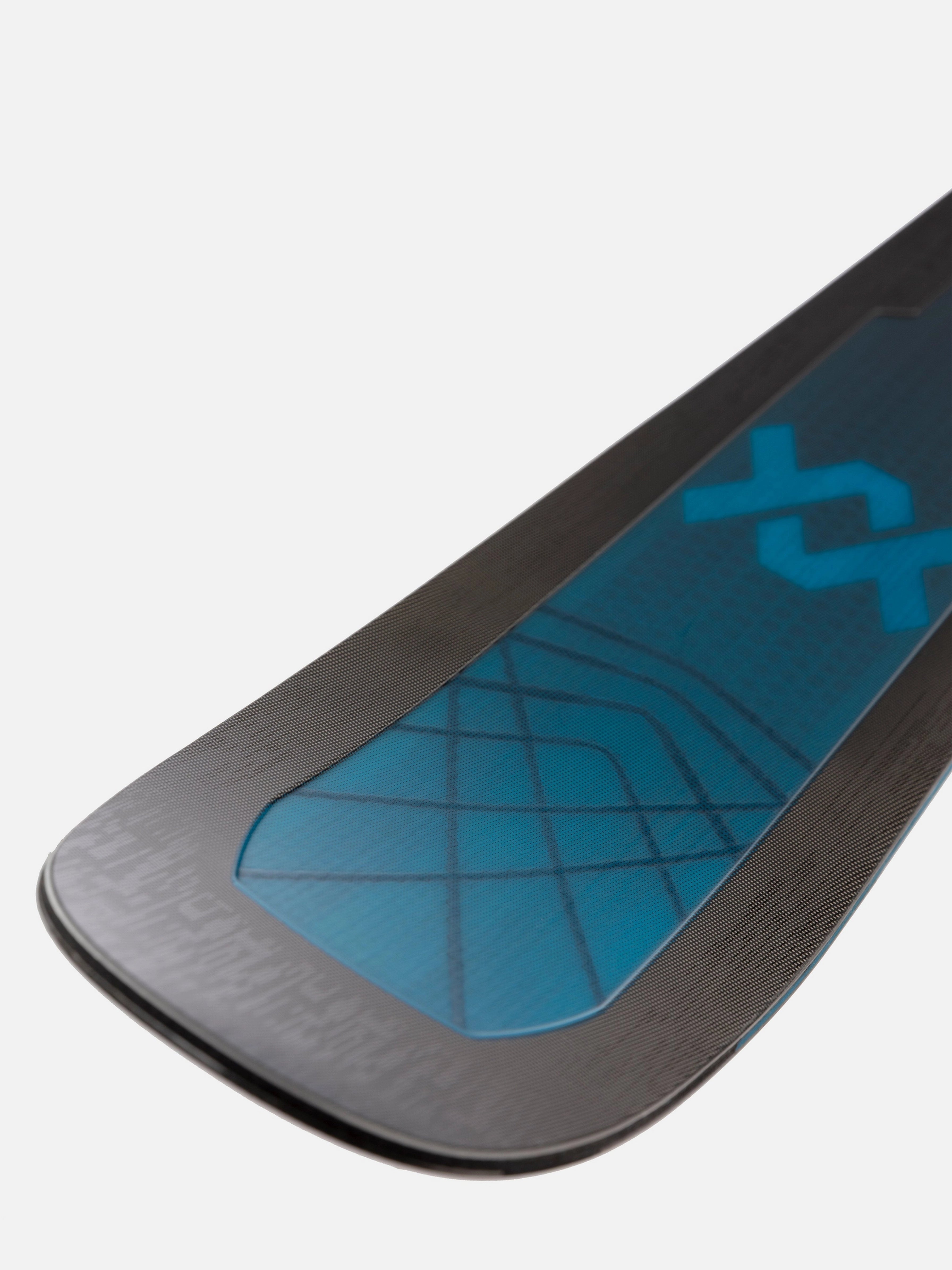 Mantra 88 Skis 2025