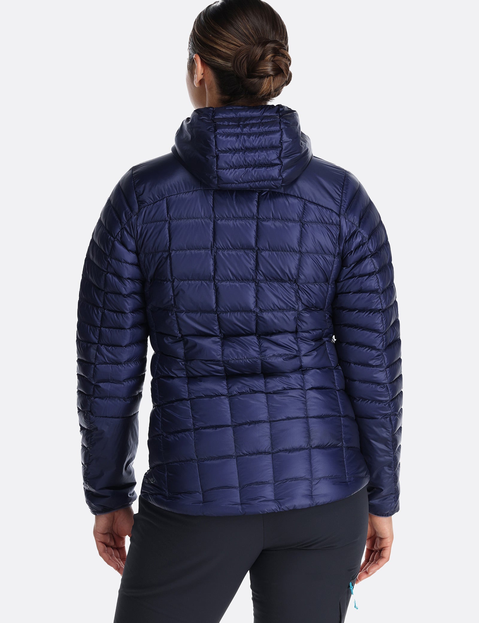 womens_mythic_alpine_light_jacket_patriotblue_qdb_48_ptb_detail5.jpg